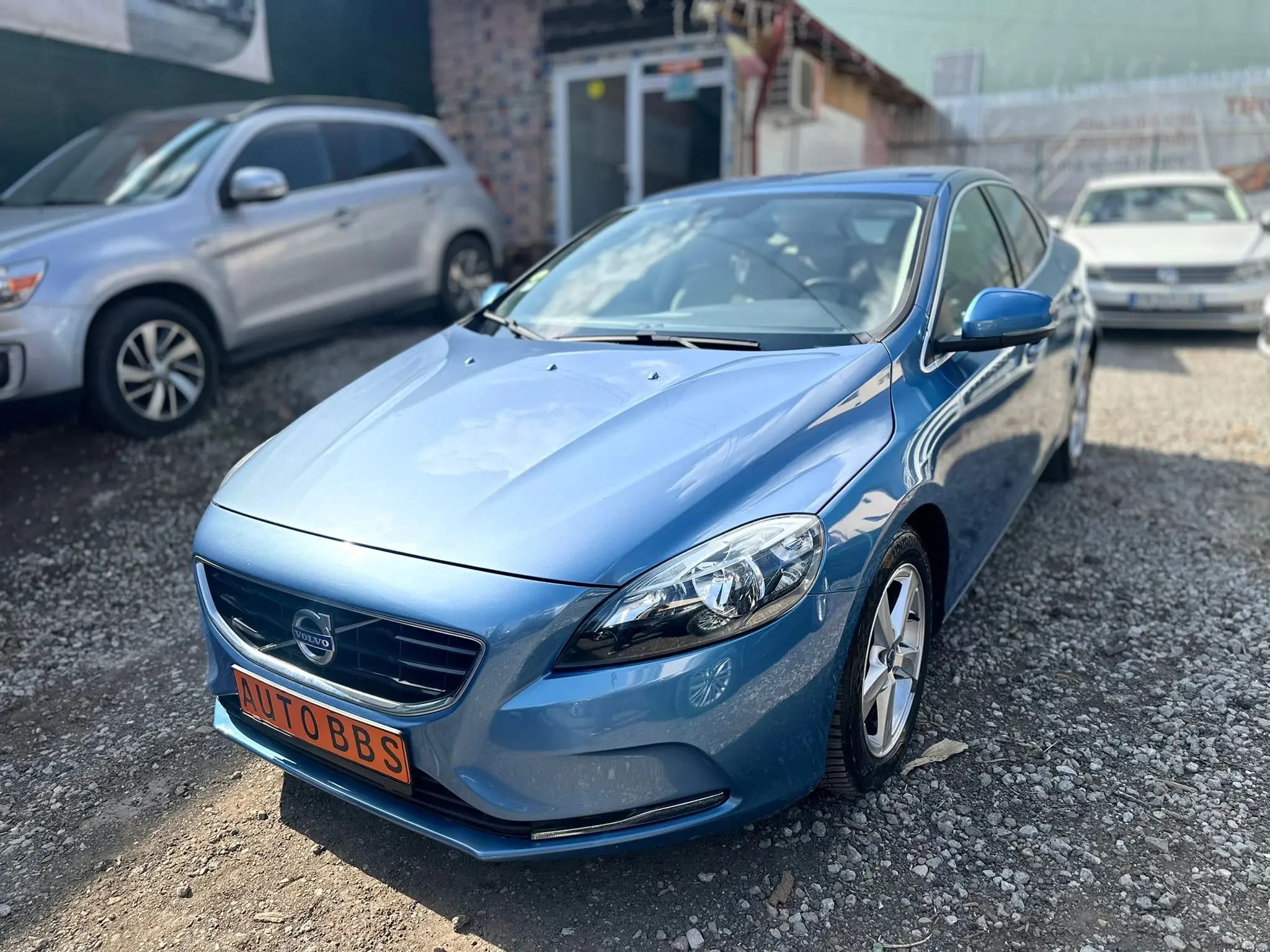 Volvo V40