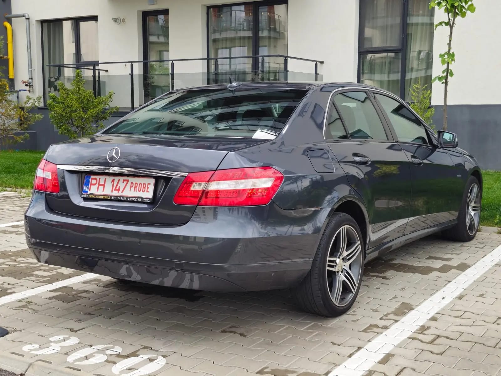 Mercedes-Benz E 220