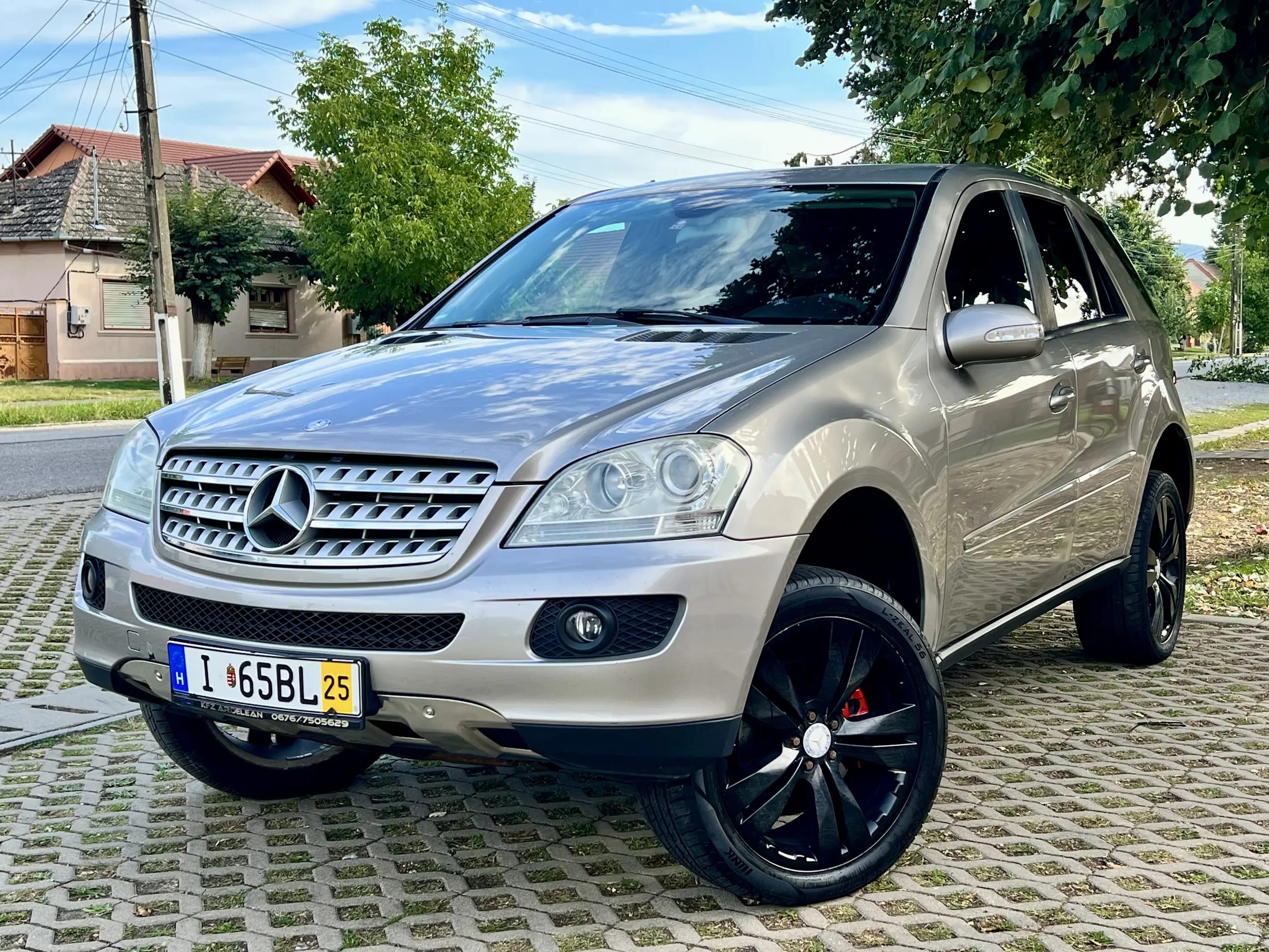 Mercedes-Benz ML 300