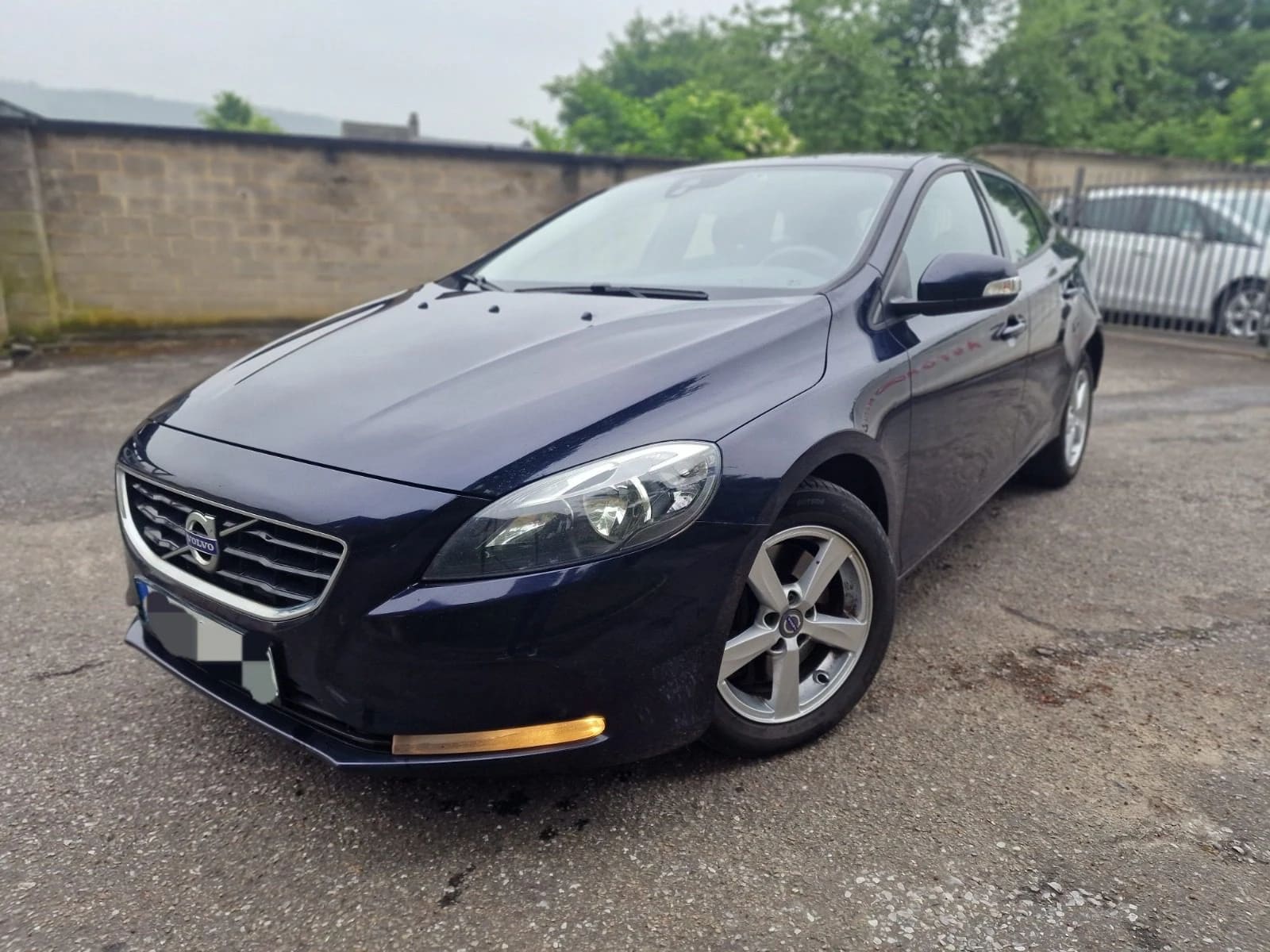 Volvo V40