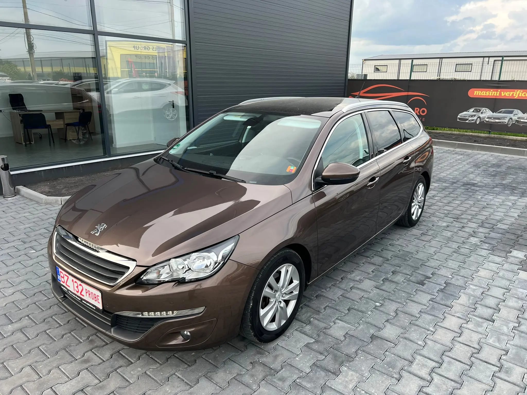 Peugeot 308