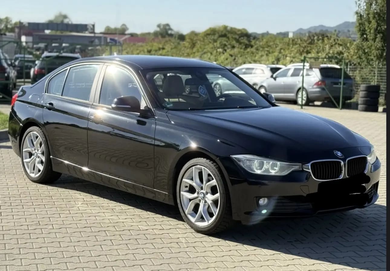 BMW 320