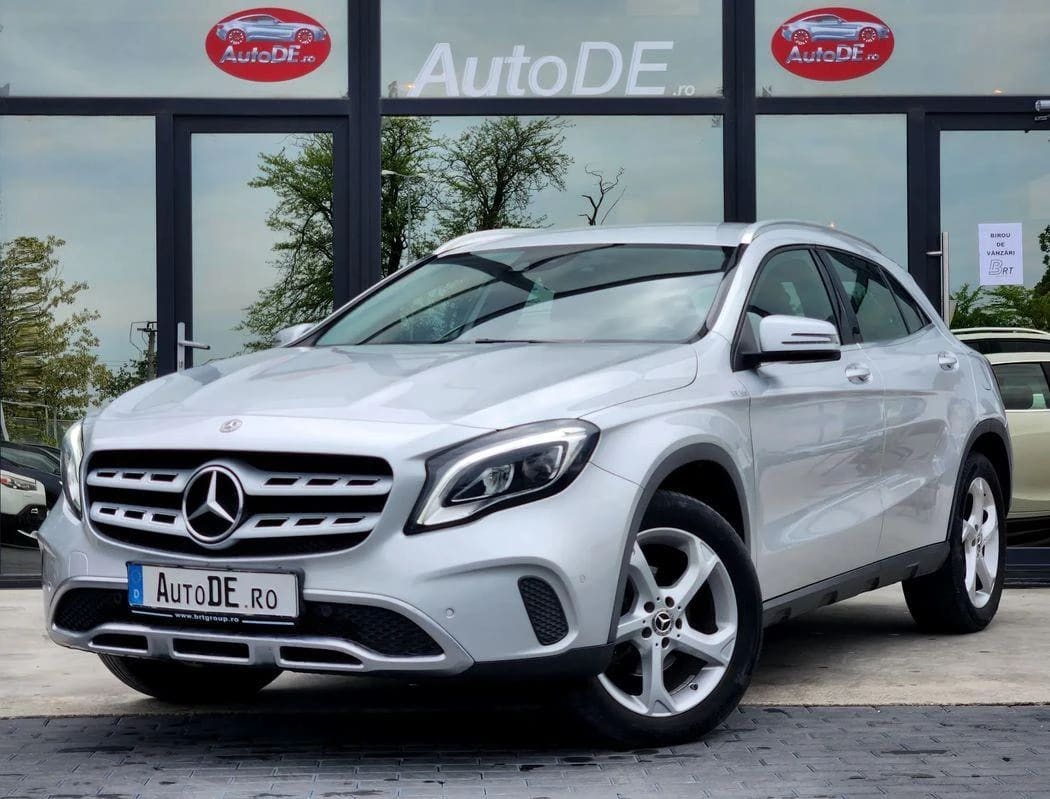 Mercedes-Benz GLA 220