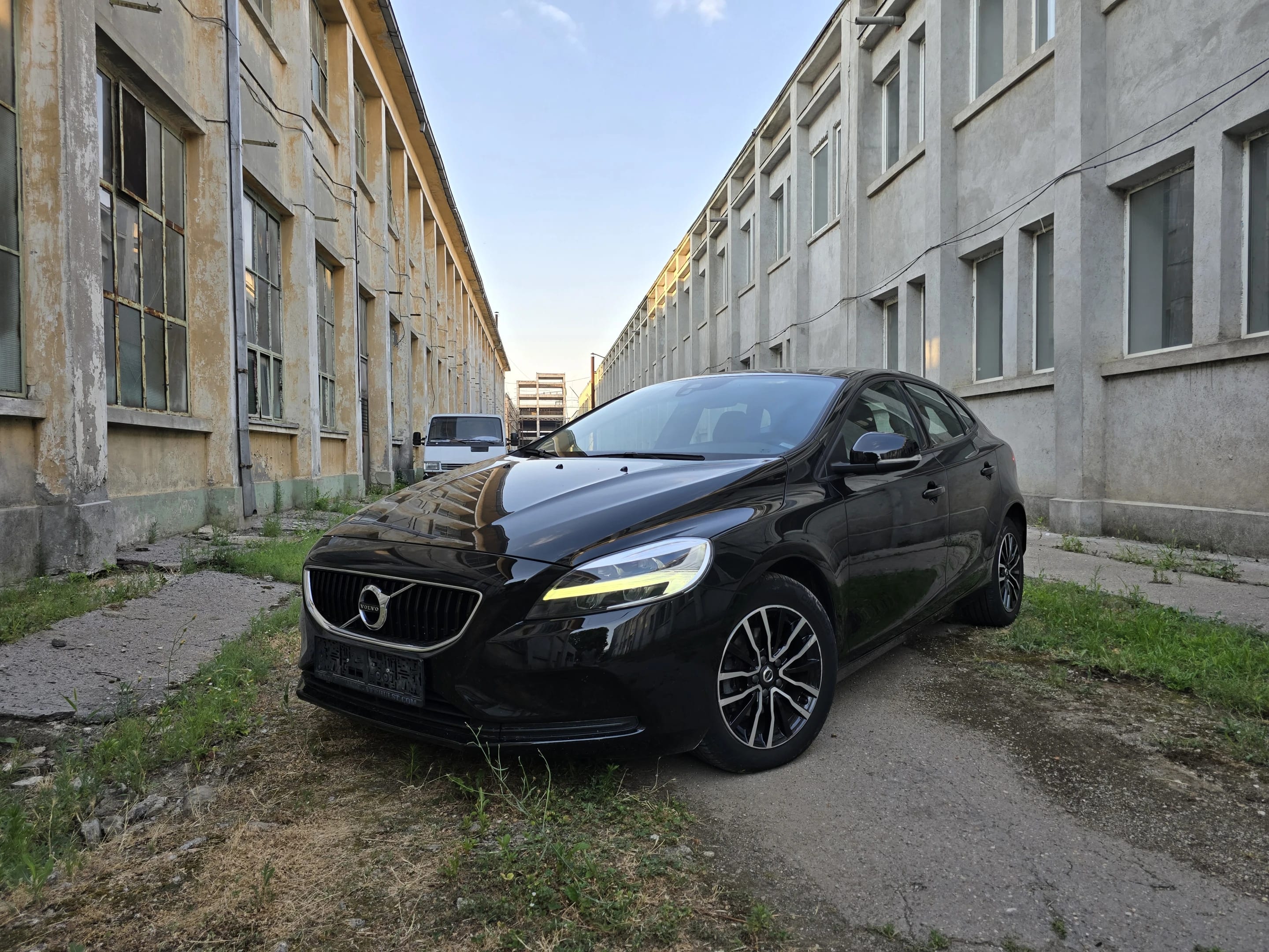 Volvo V40