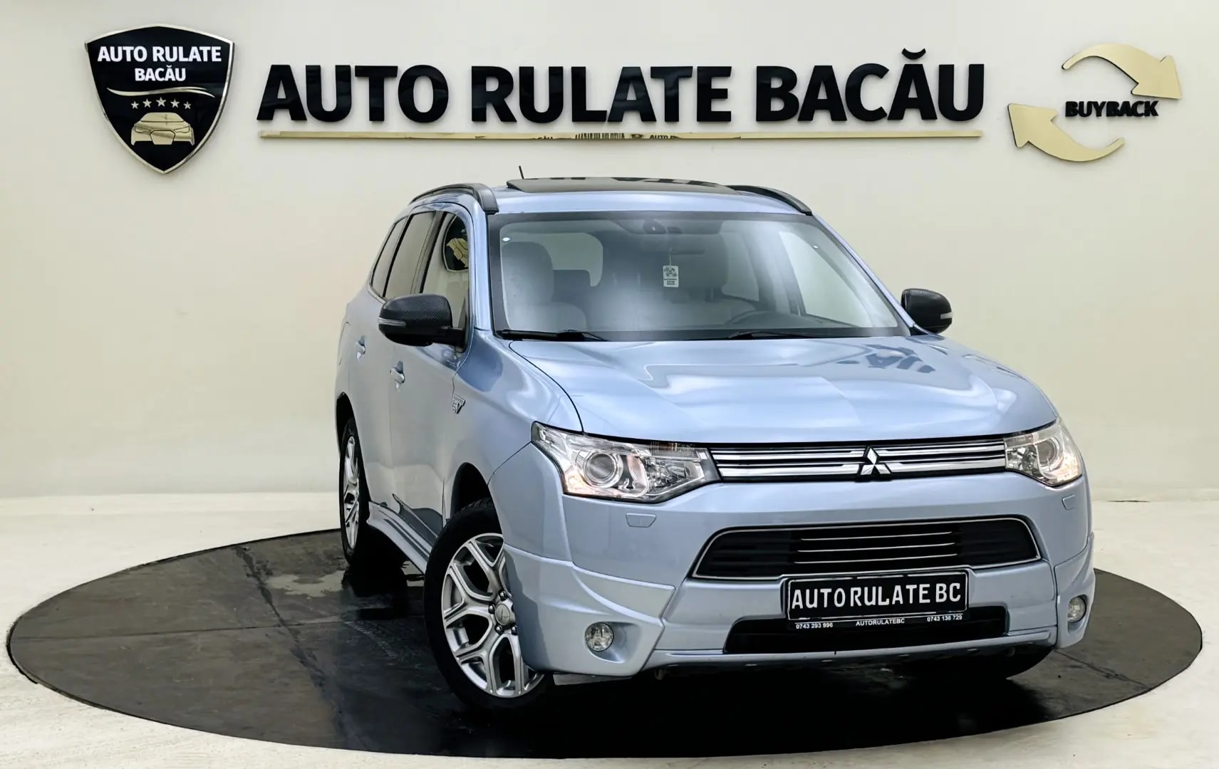 Mitsubishi Plug-in Hybrid Outlander