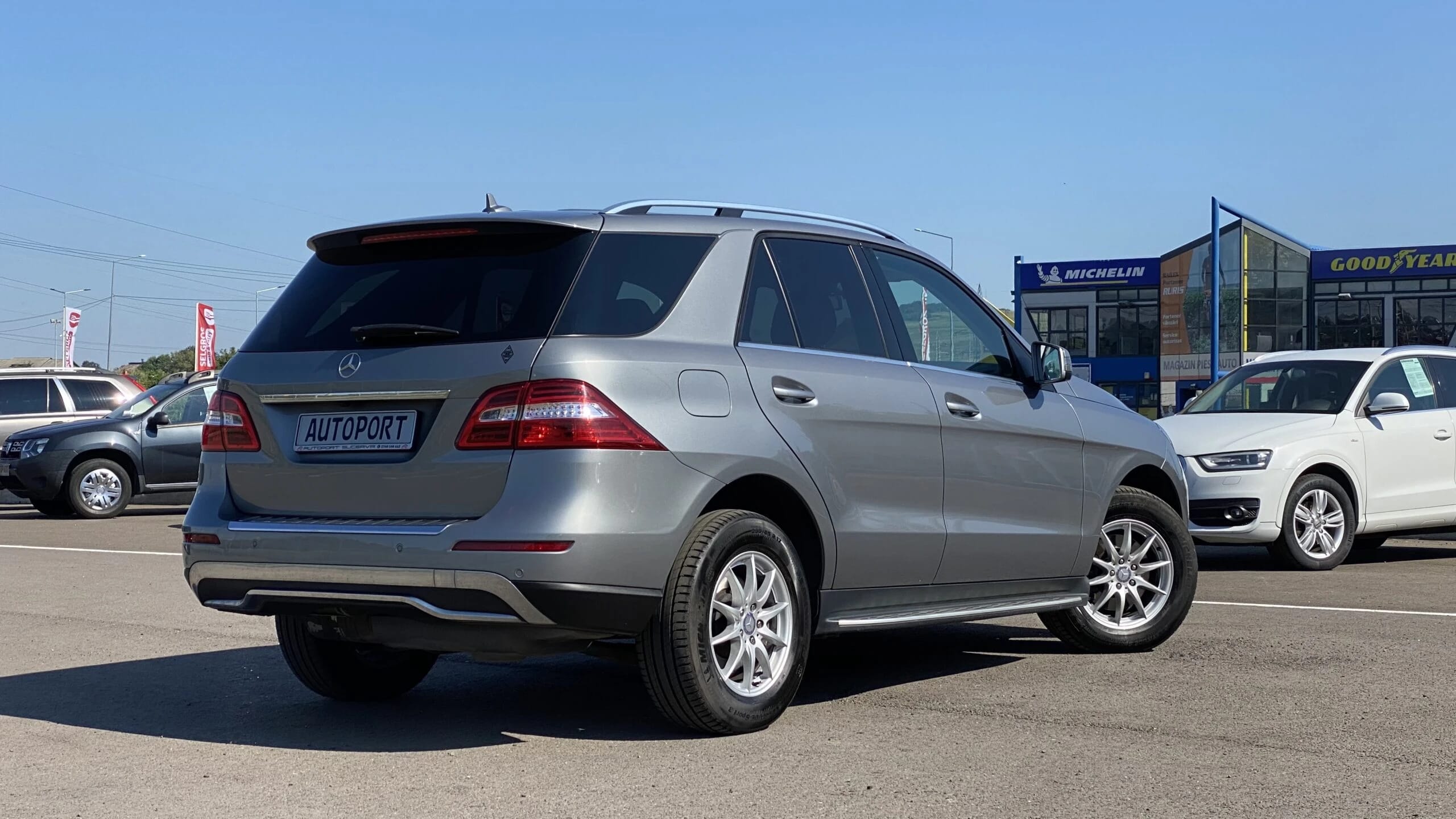 Mercedes-Benz ML 250