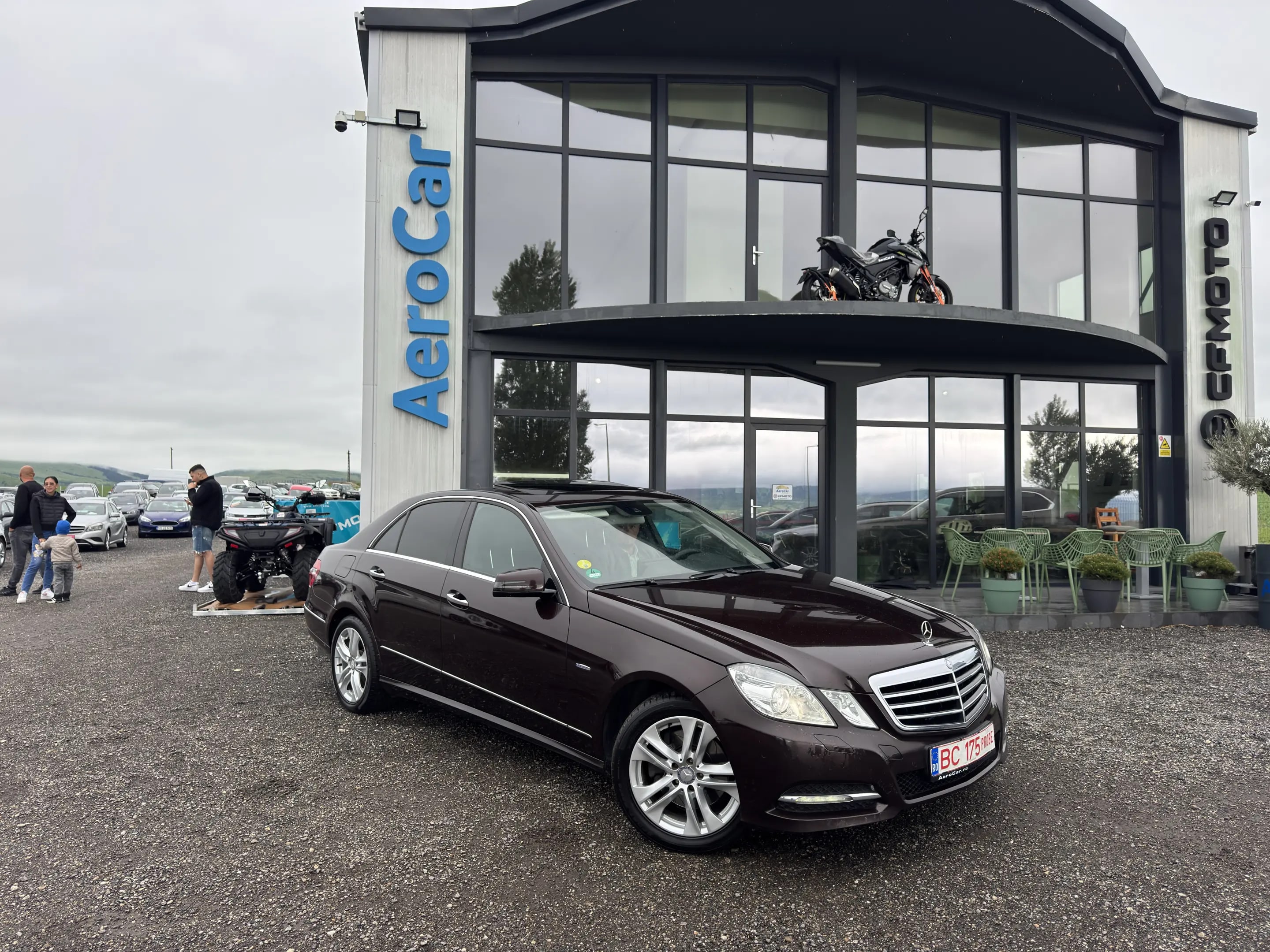Mercedes-Benz E 250