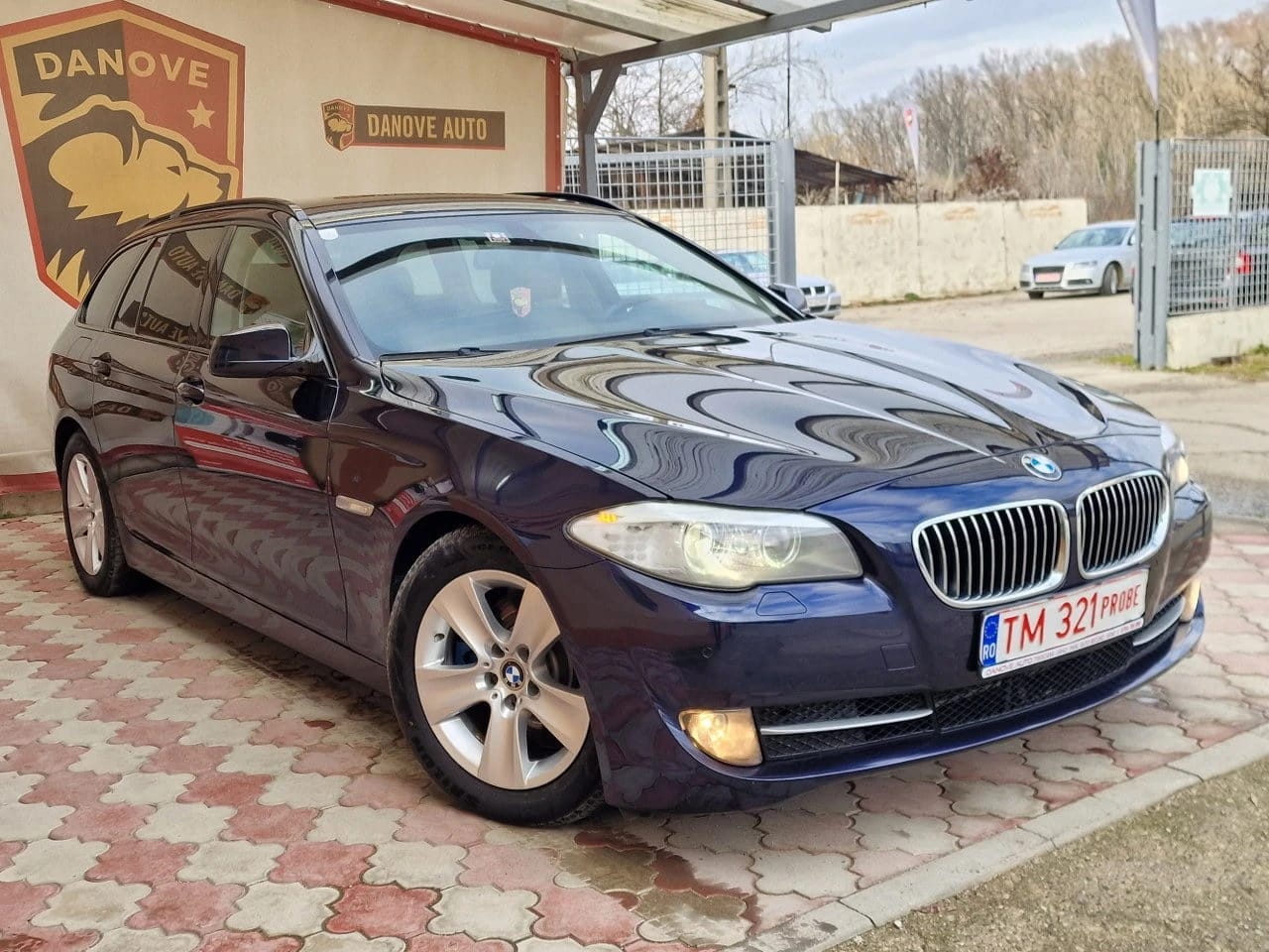 BMW 520