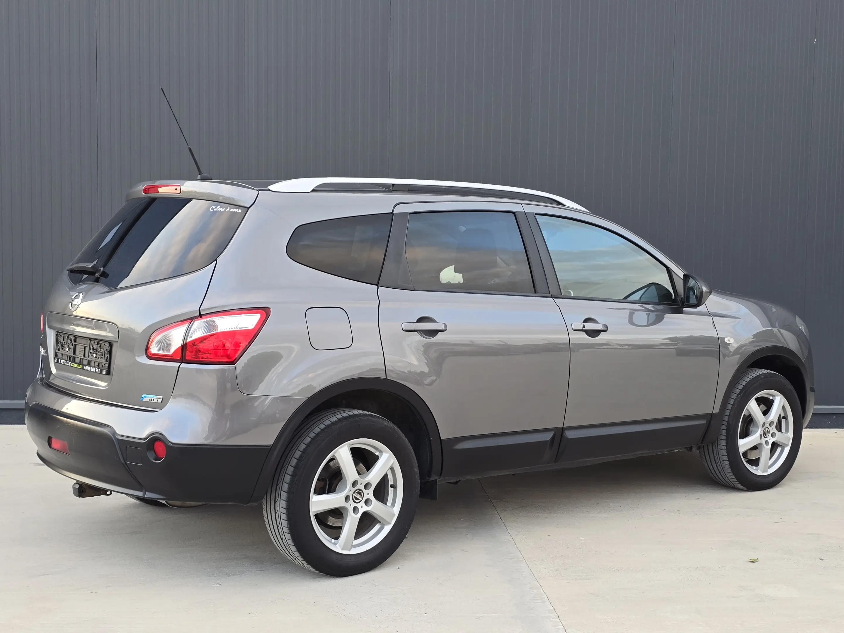 Nissan Qashqai+2