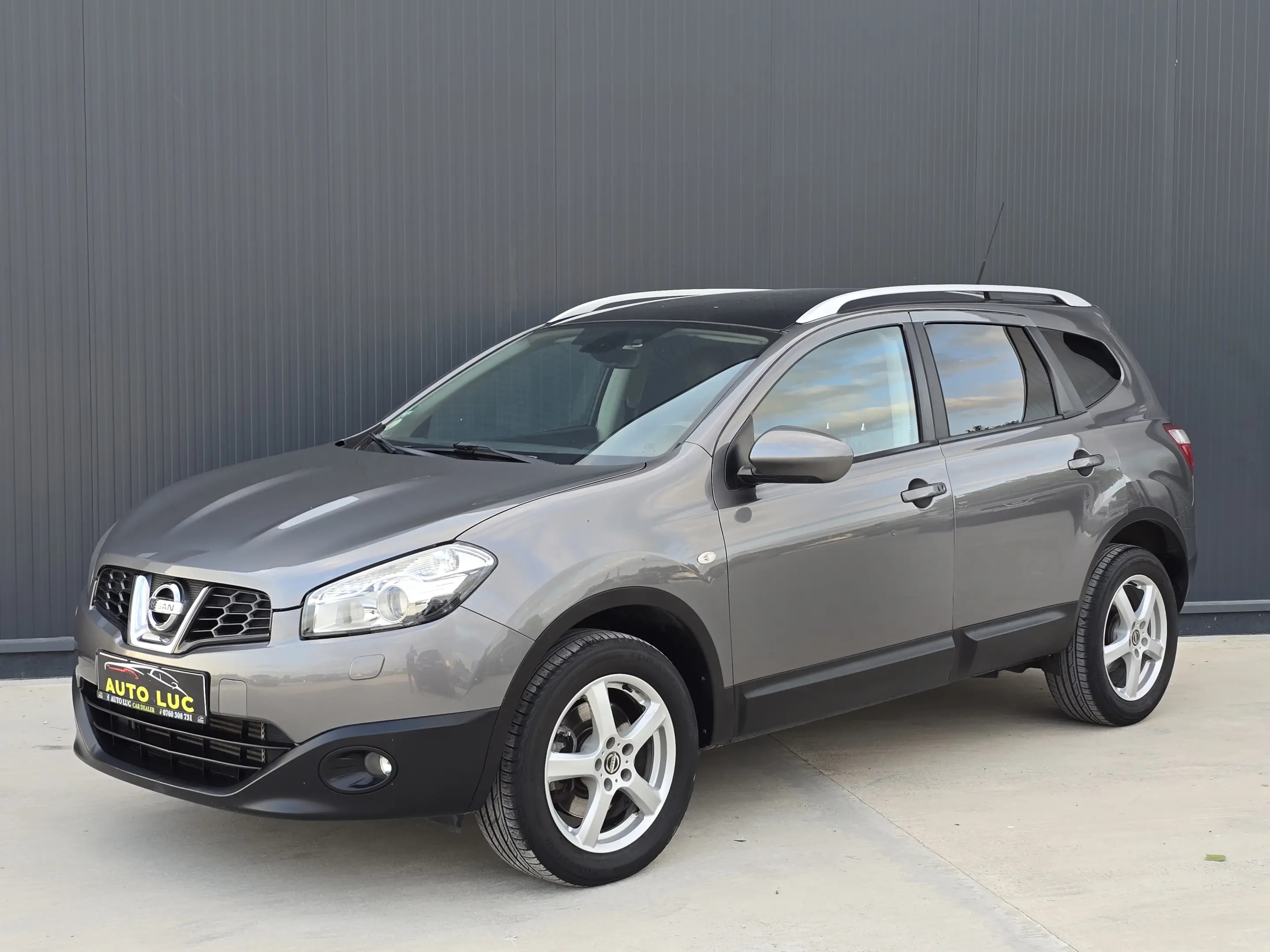 Nissan Qashqai+2