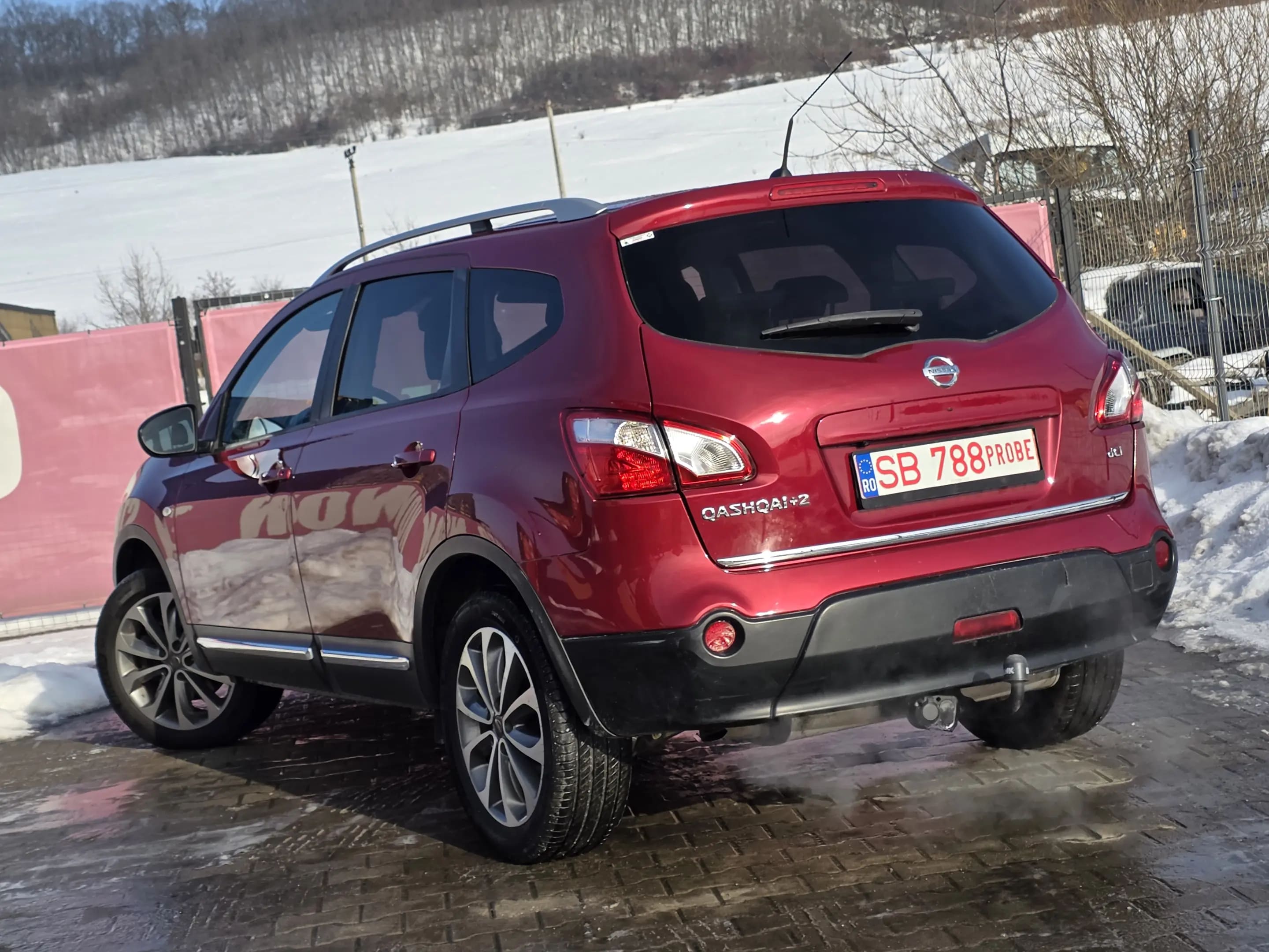 Nissan Qashqai+2