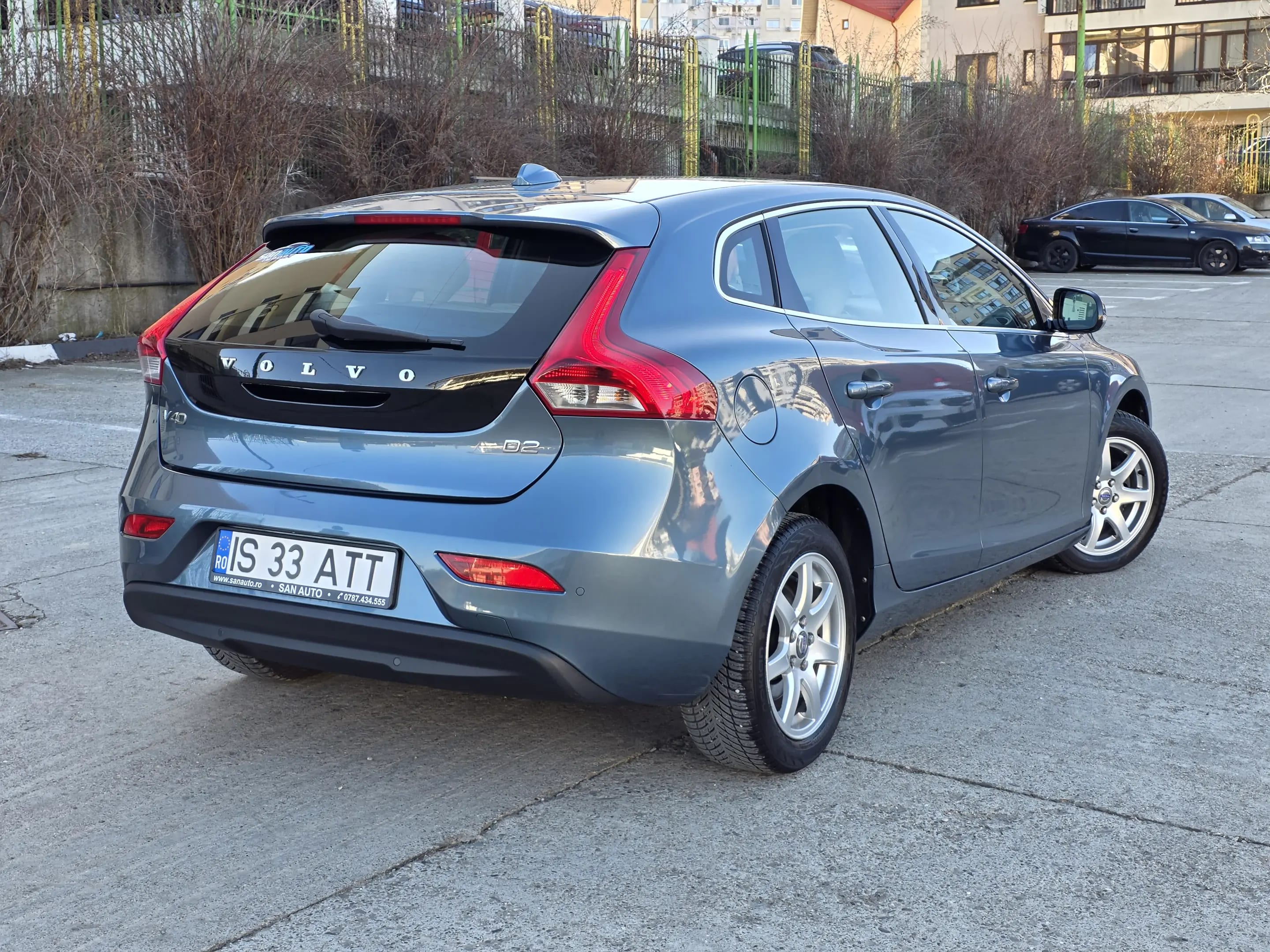 Volvo V40