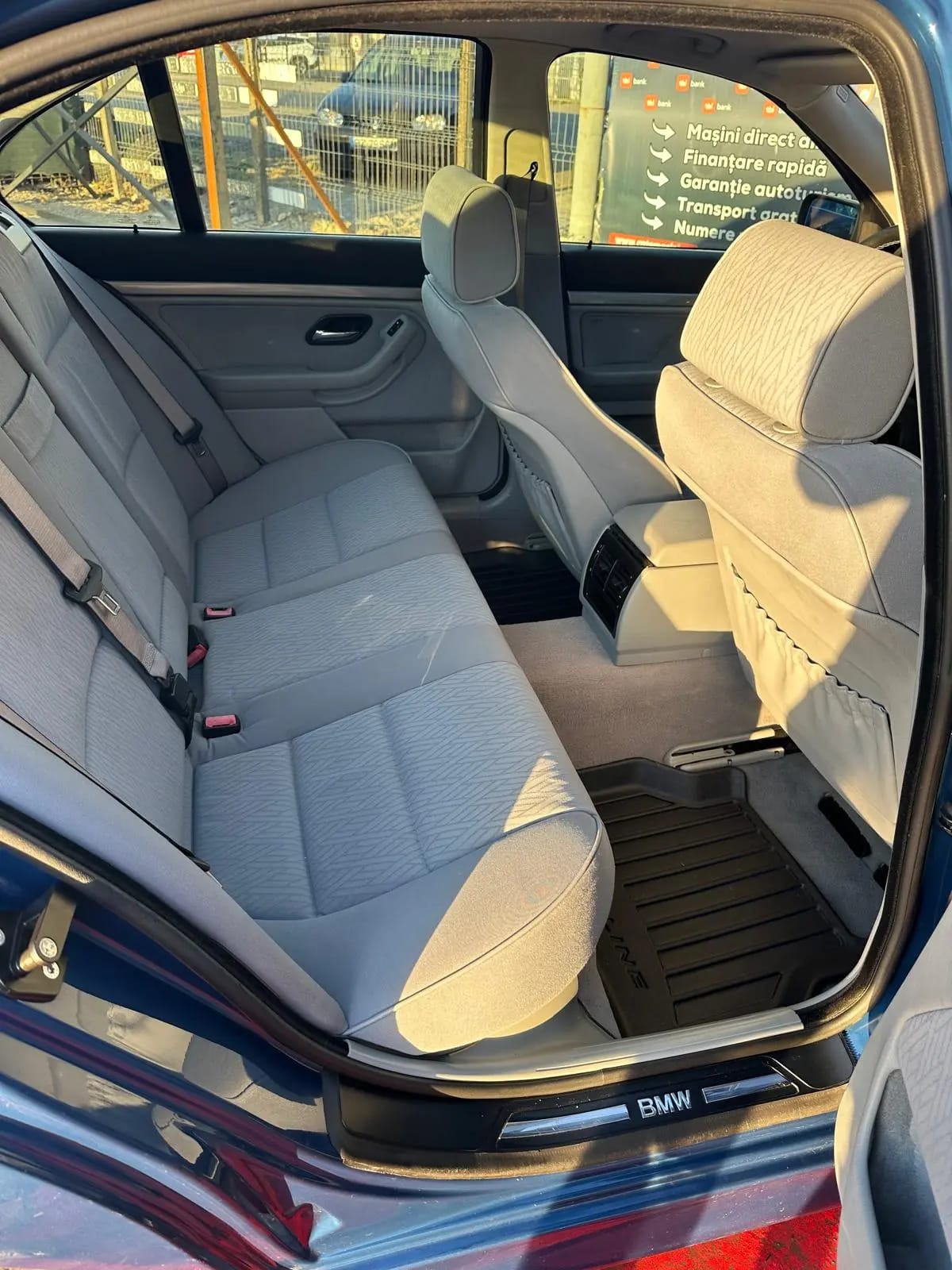 BMW 518