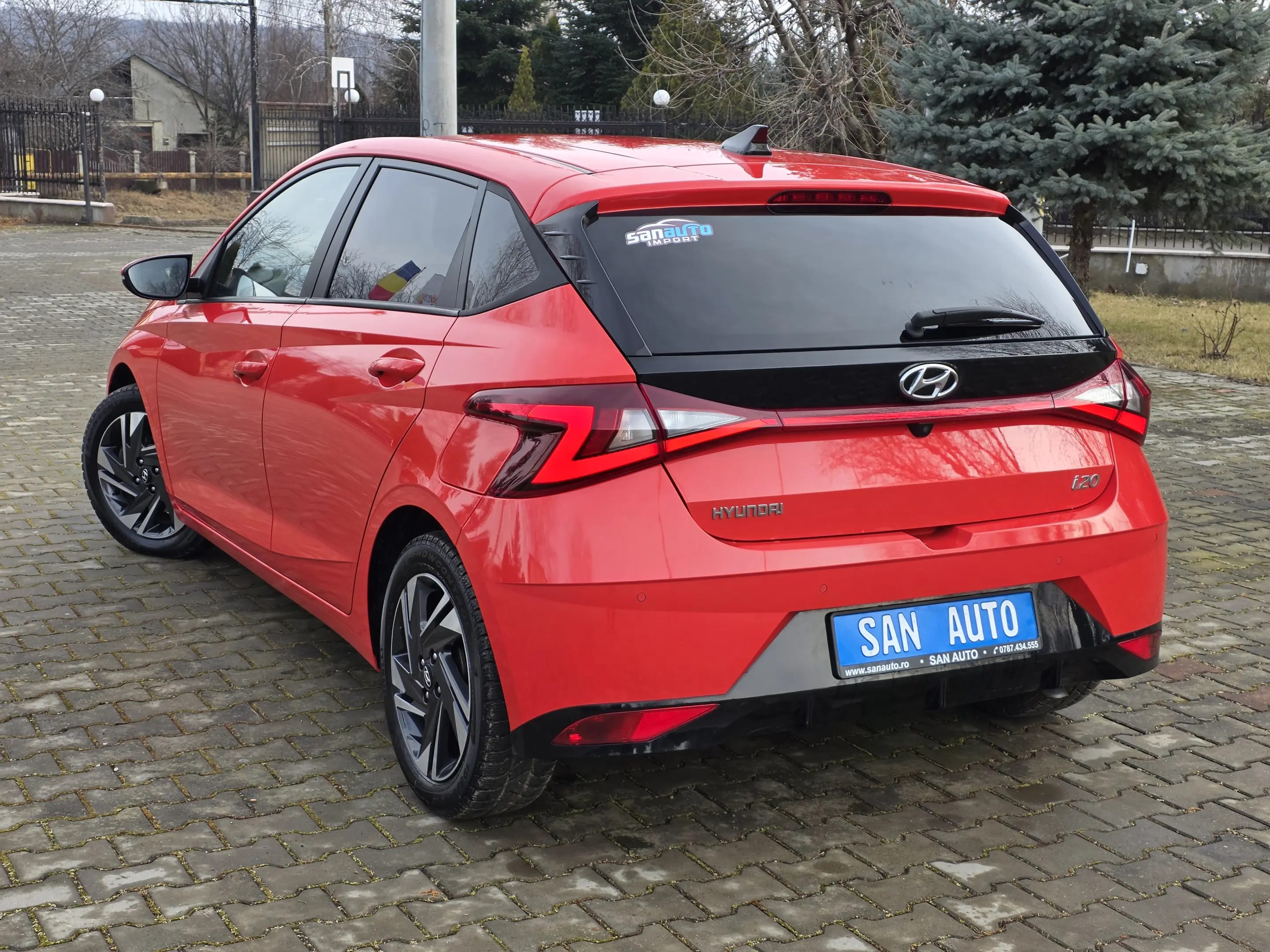 Hyundai i20