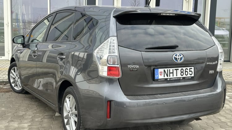 Toyota Prius+