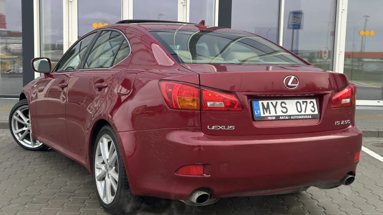Lexus IS 250