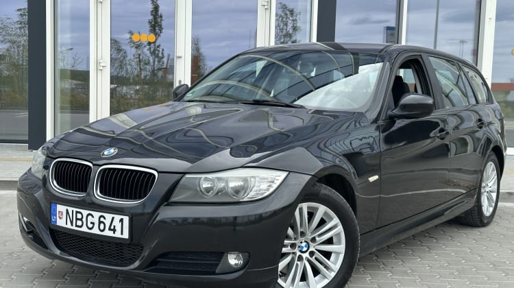 BMW 320