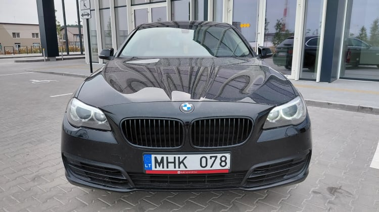 BMW 525