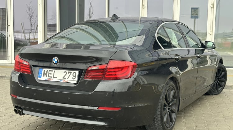BMW 530