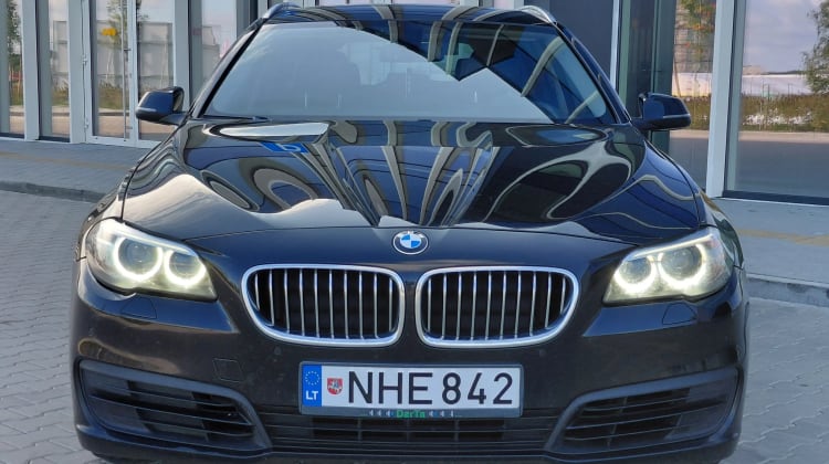 BMW 525