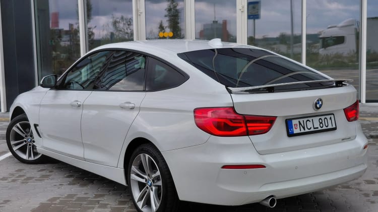 BMW 318