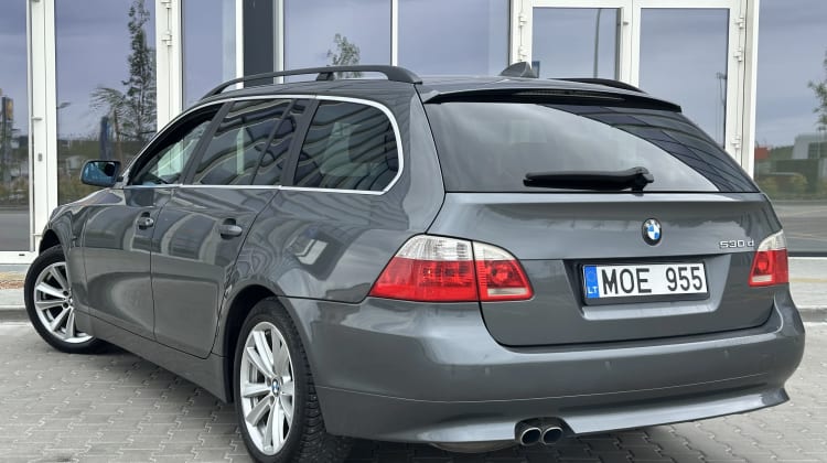 BMW 525