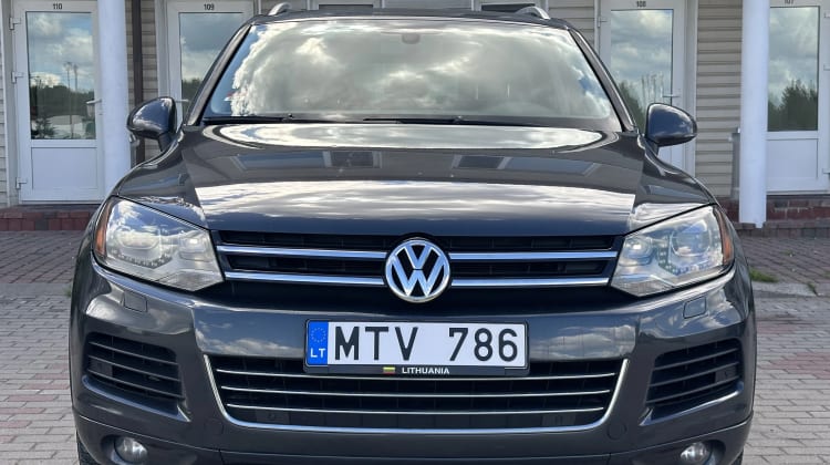 Volkswagen Touareg