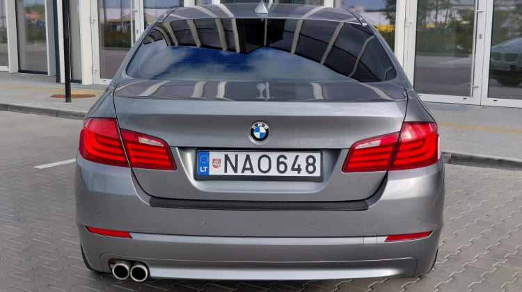 BMW 525