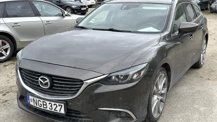 Mazda 6