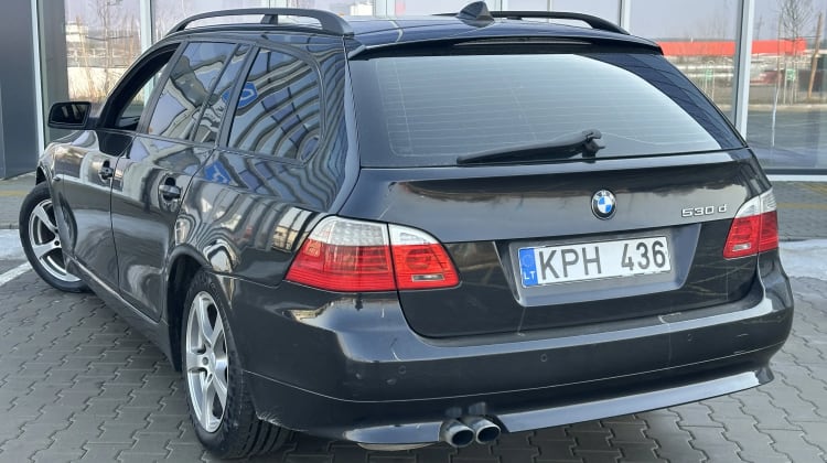 BMW 530