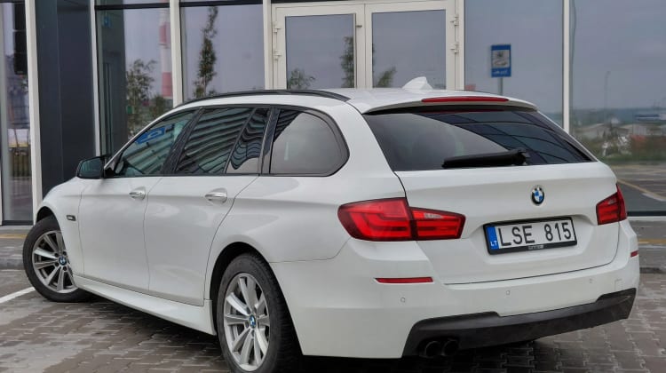 BMW 530