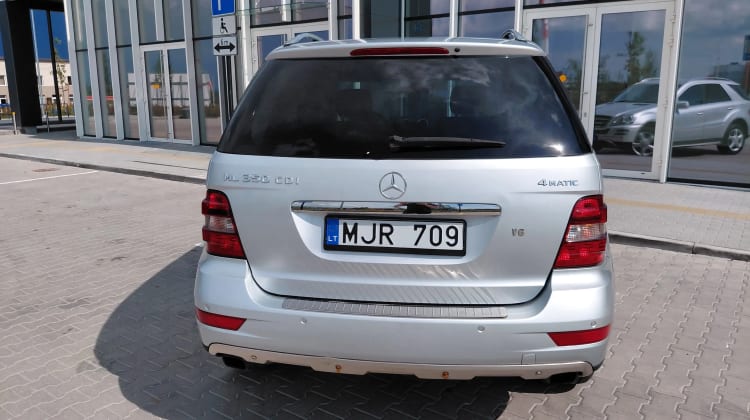 Mercedes-Benz ML 350
