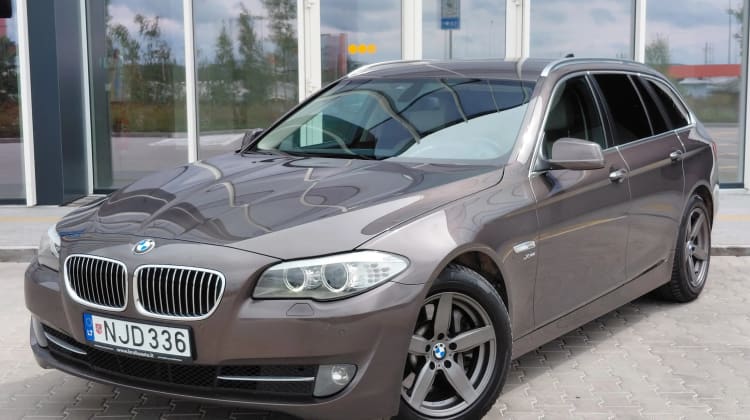 BMW 530