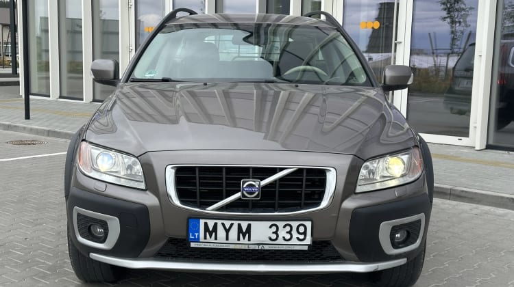 Volvo XC70