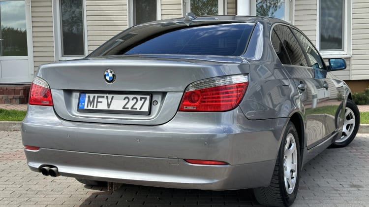 BMW 525