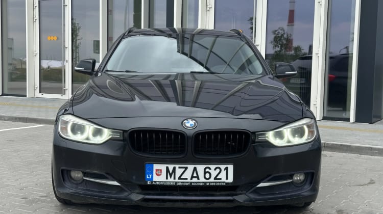 BMW 320