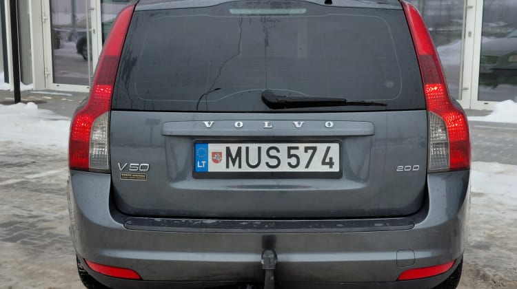 Volvo V50