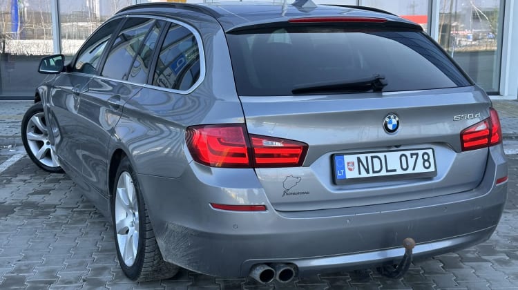 BMW 530