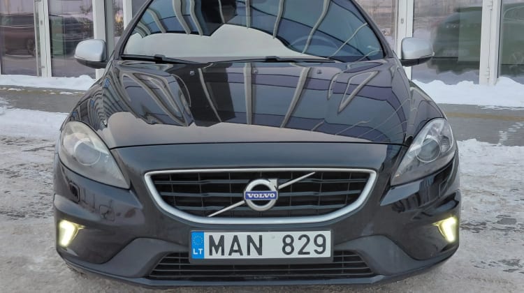 Volvo V40