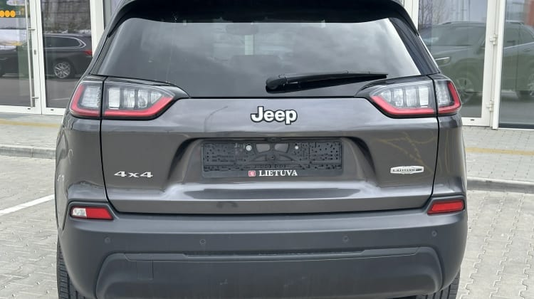 Jeep Cherokee
