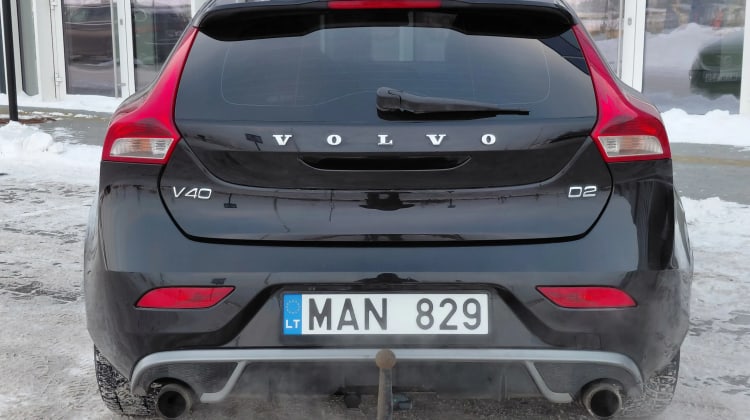 Volvo V40