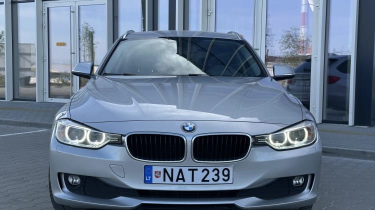 BMW 320