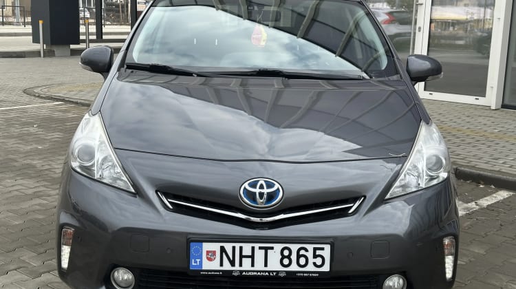 Toyota Prius+