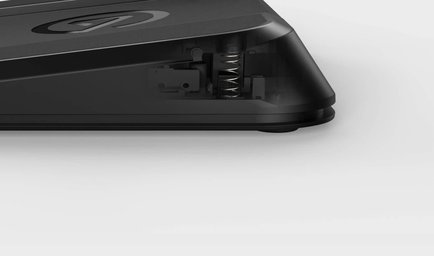 Adjust pedal pressure on Stream Deck Pedal