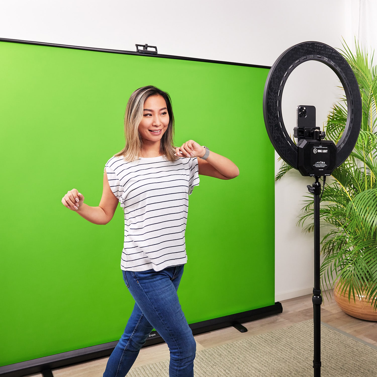 Green Screen XL | Extra-Large Chroma Key Panel | Elgato