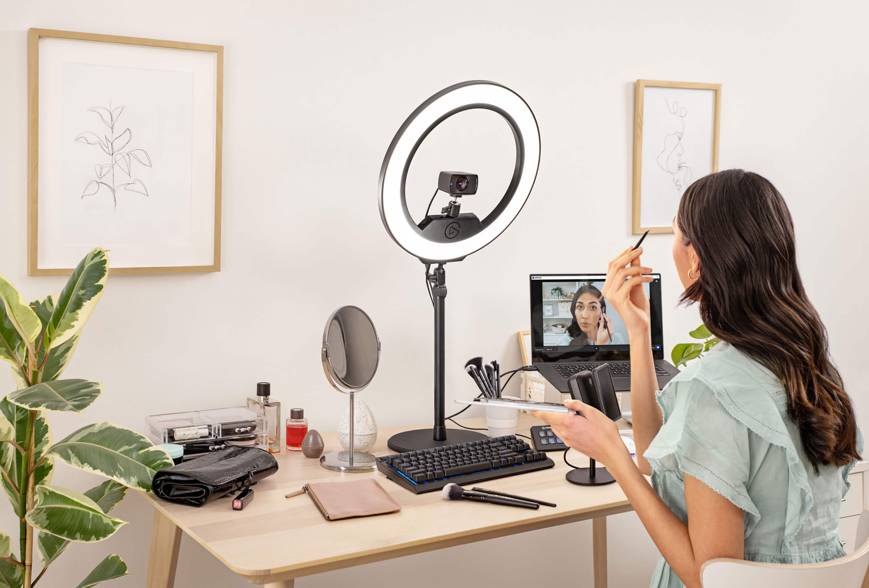 GameStop 10-in Ring Light with Desktop Stand