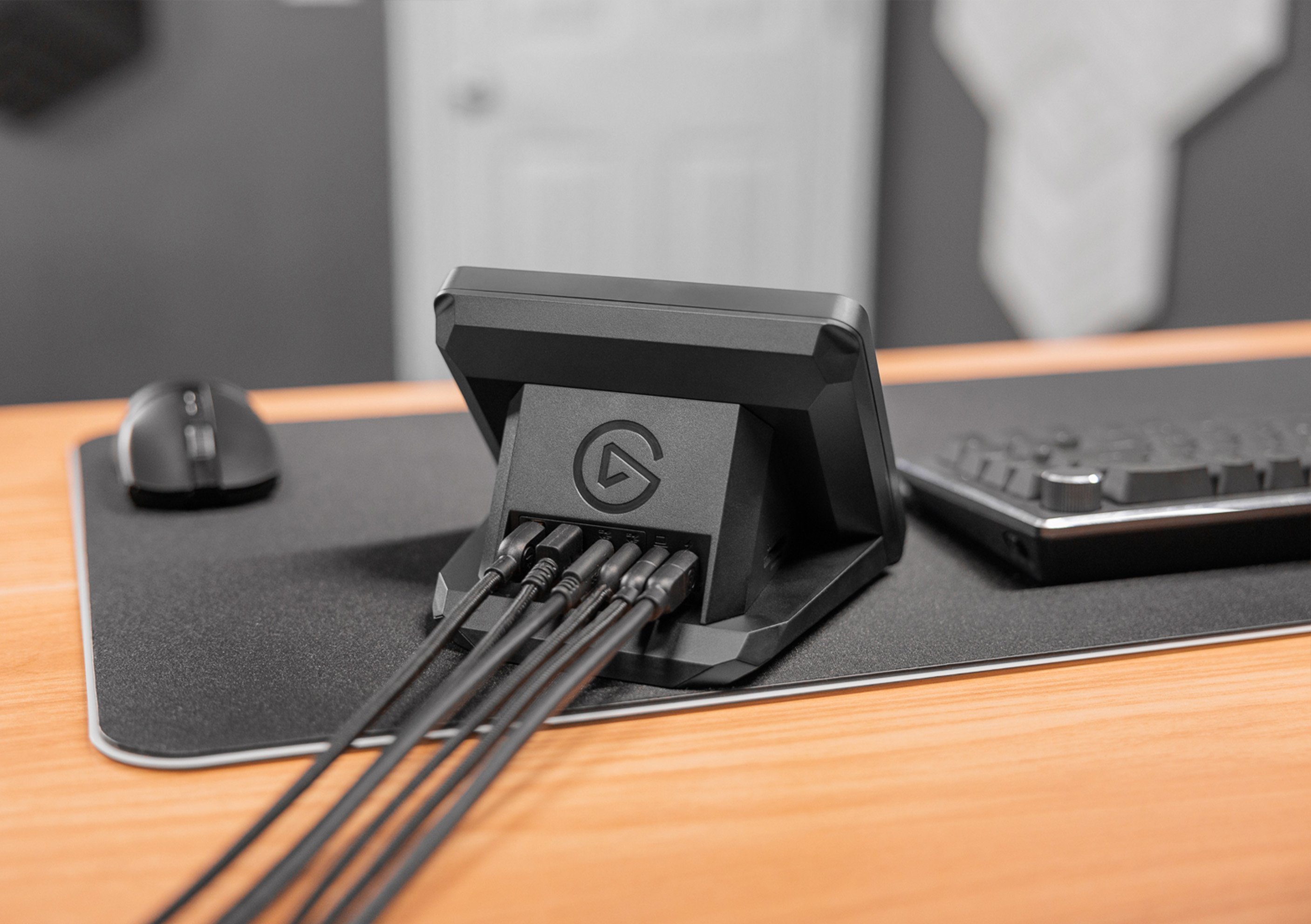 や*ま様 elgato stream deck+ Hub ゴールドボタン USB Hub | Multiport 