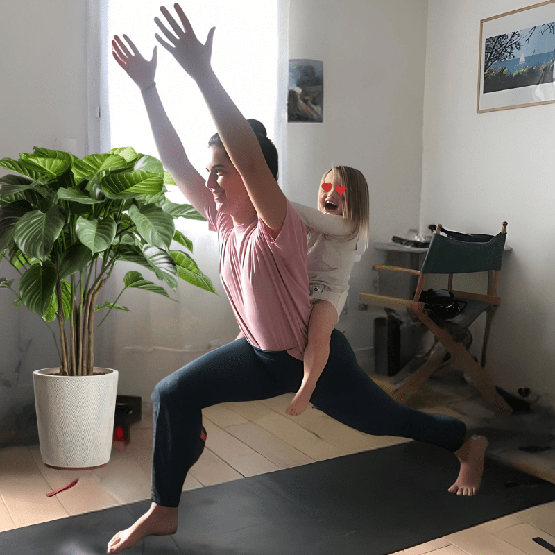 Yoga Postnatal jeune maman 
