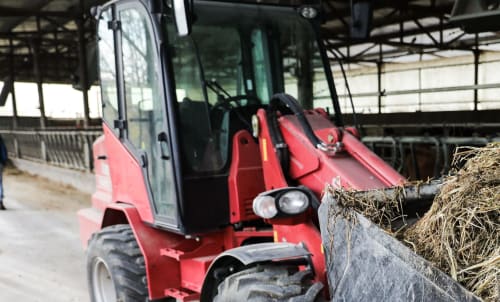 Overvåking av traktor og kompaktlaster