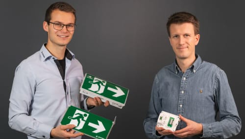 Tilbyr elektrolego for elektrikeren